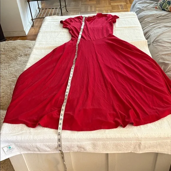 Reformation gorgeous red stretchy dress with great deep pockets - Picture 6 of 10